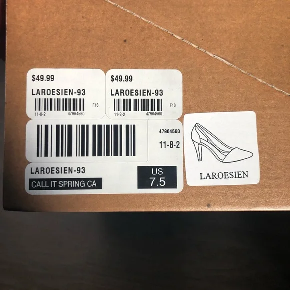 Womens closed toe low heel shoe - Picture 5 of 6